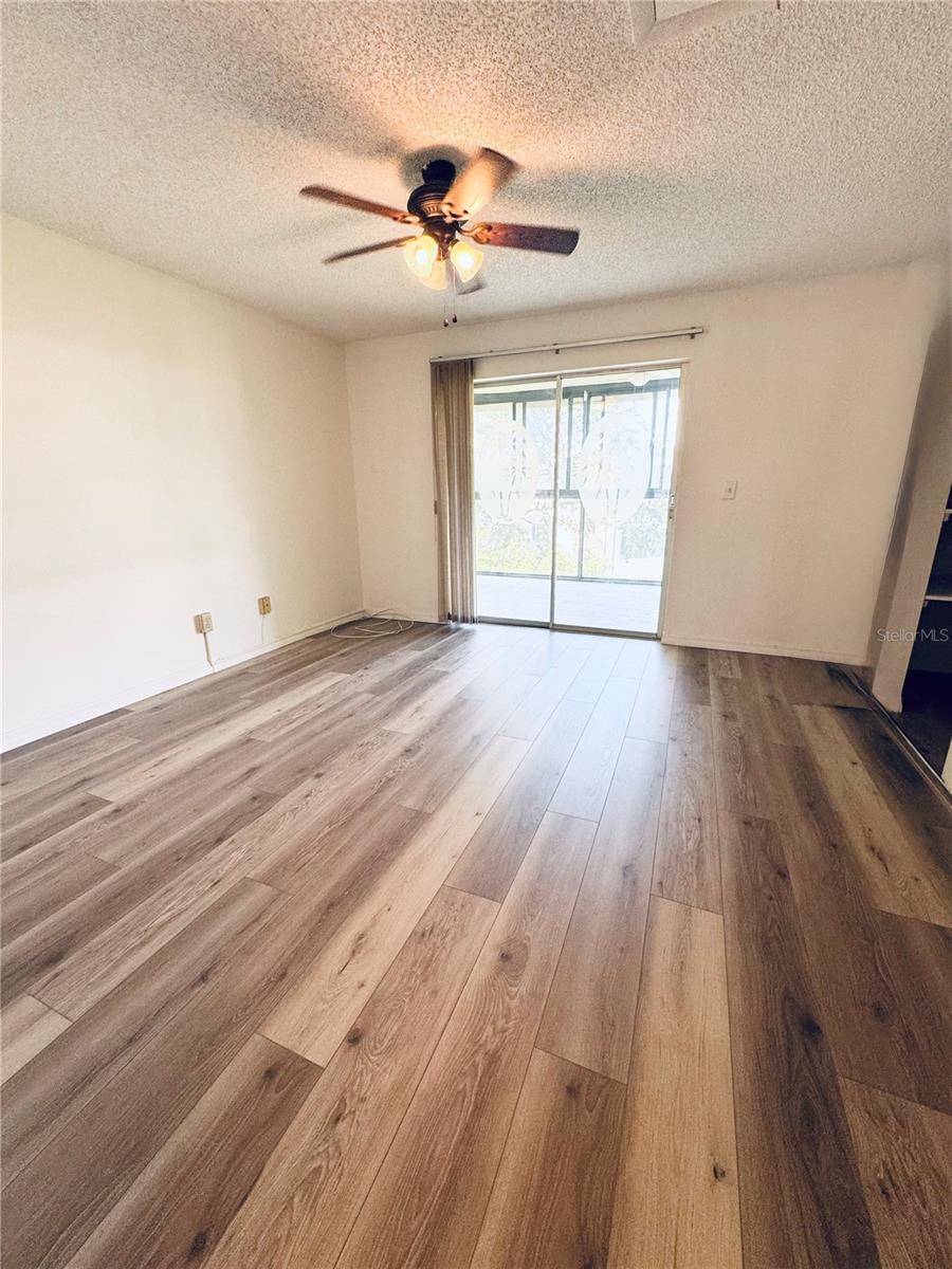 2452 ENTERPRISE RD #23, Clearwater, FL 33763
