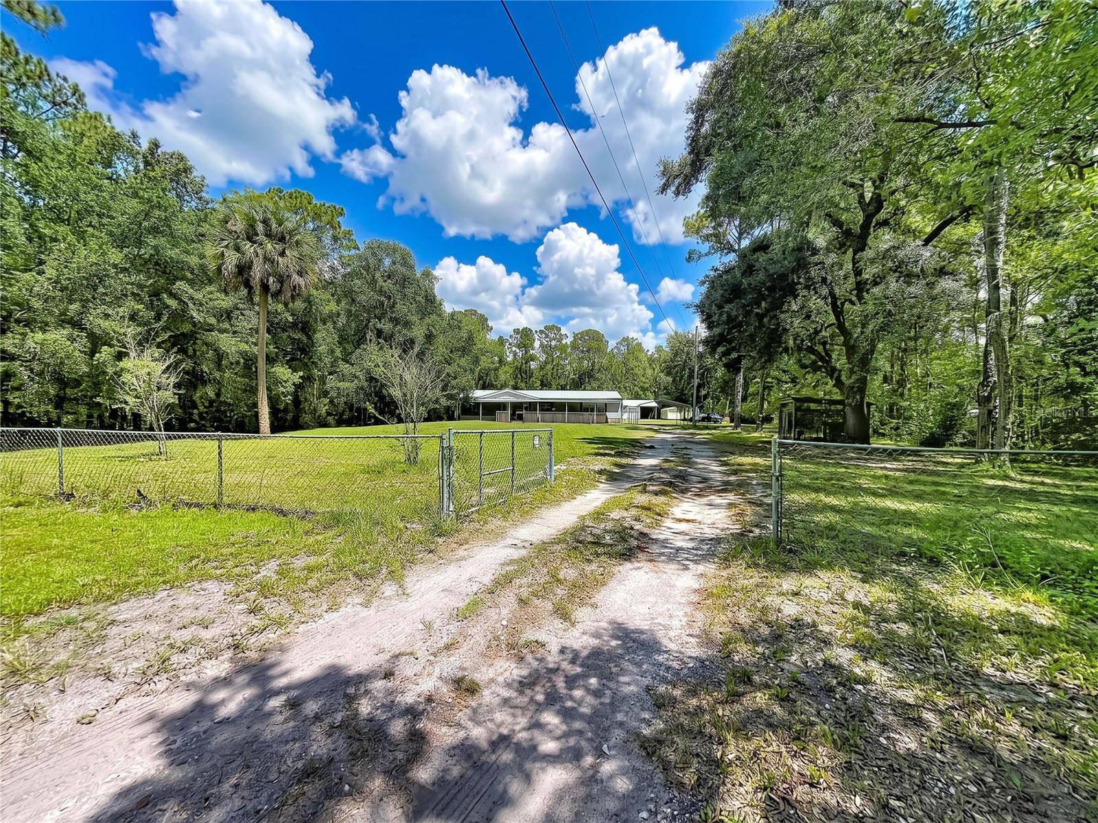 12717 FARMETTES RD, Lakeland, FL 33809