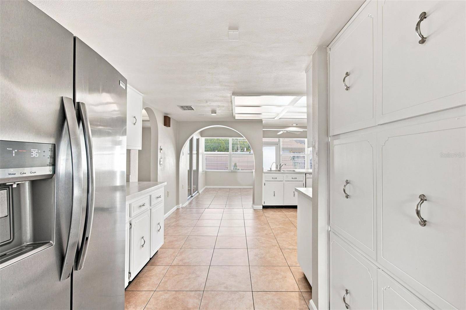527 WAYFARER DR, Tarpon Springs, FL 34689