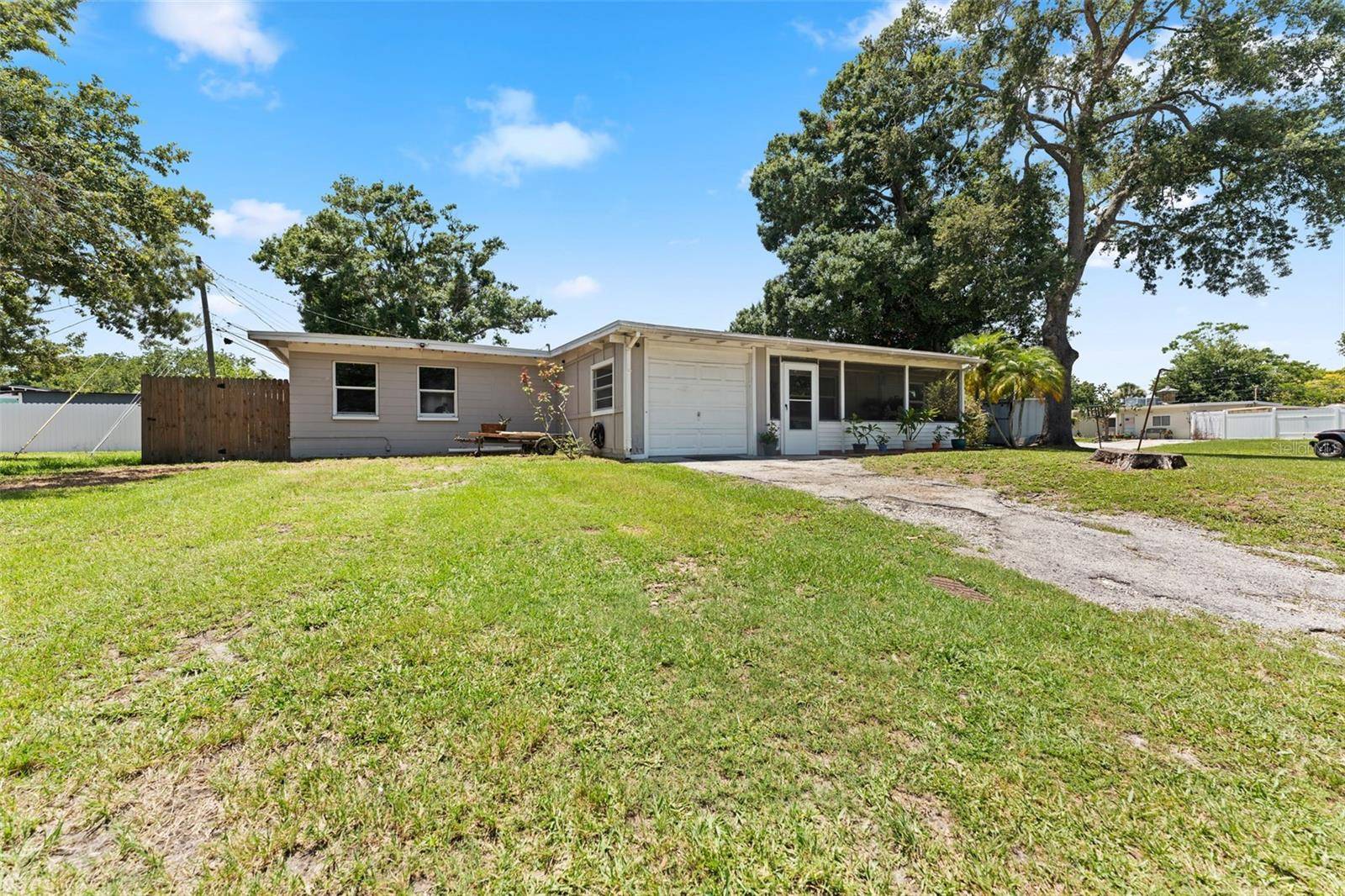 4780 31ST ST N, St Petersburg, FL 33714