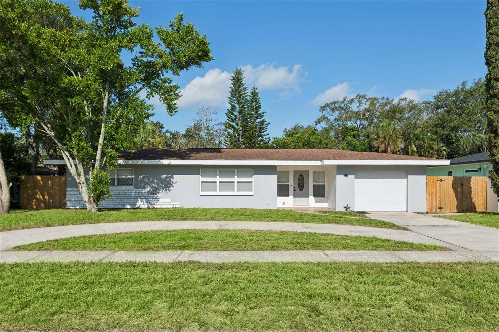 540 MILWAUKEE AVE, Dunedin, FL 34698