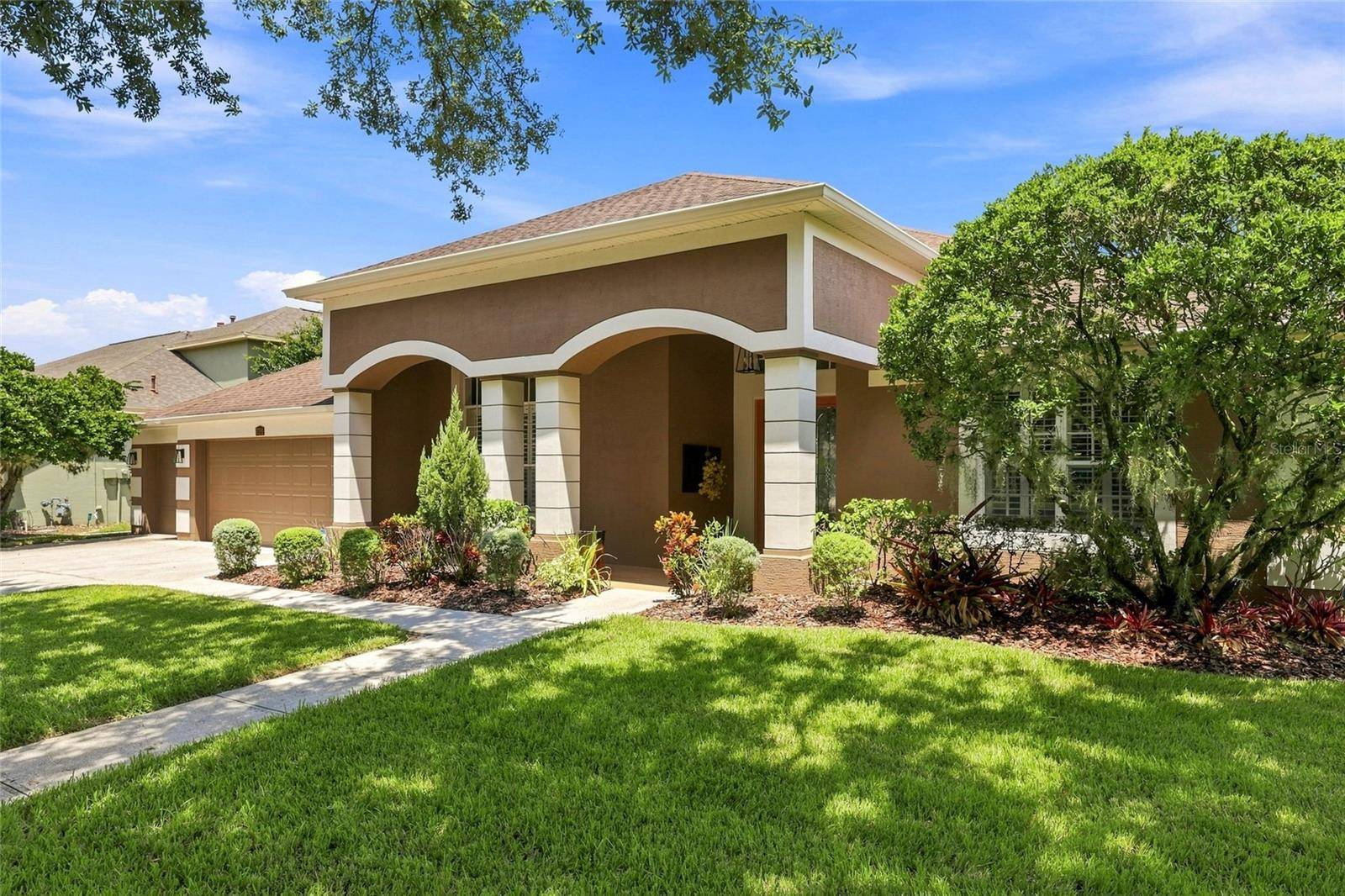 8310 SUMMER GROVE RD, Tampa, FL 33647