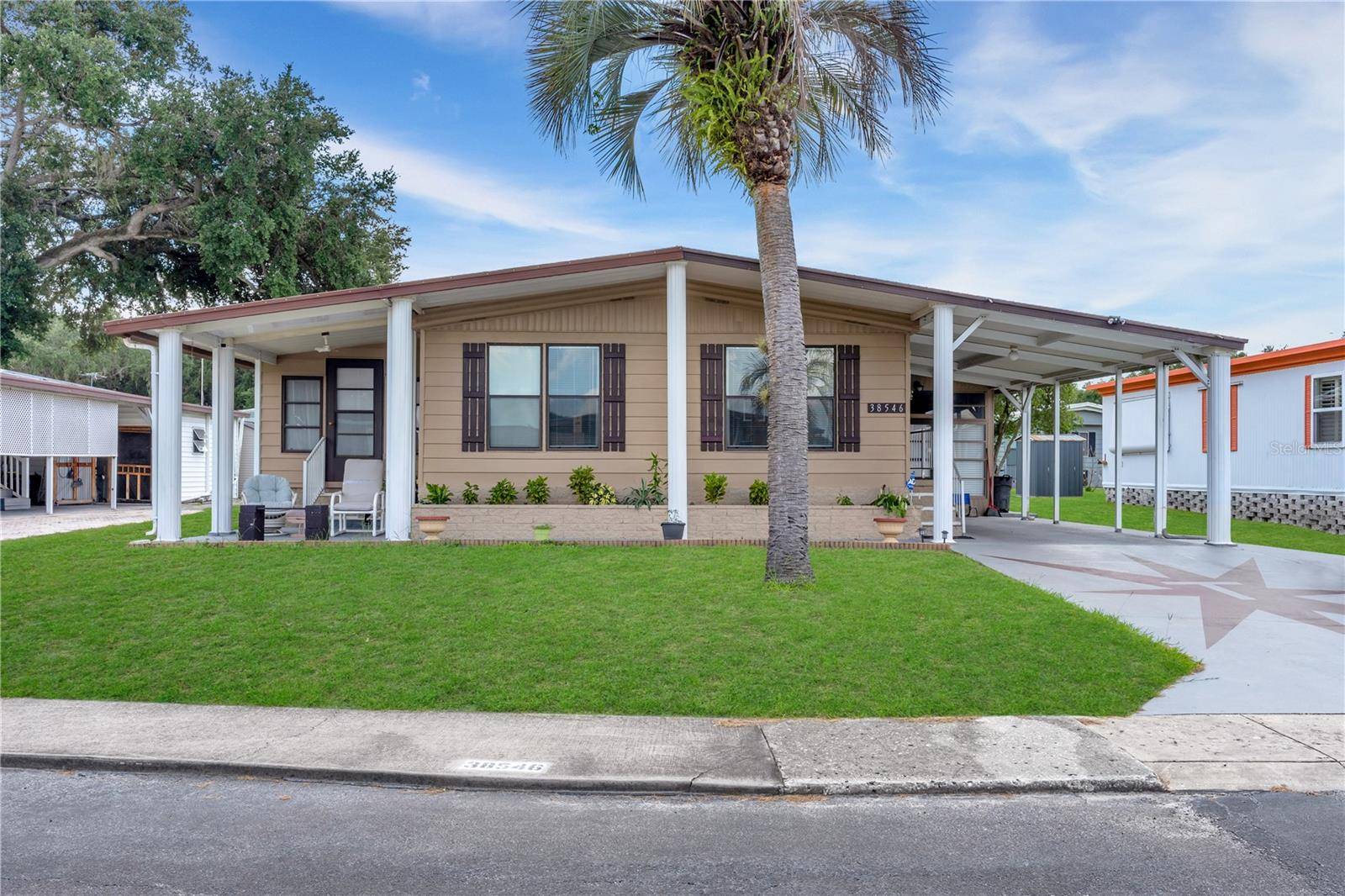 38546 STAFFORD DR, Zephyrhills, FL 33540