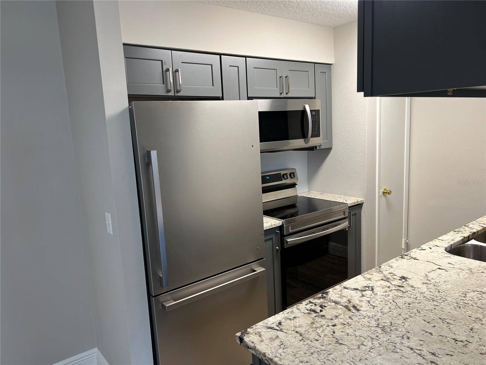 208 RED CEDAR PL #208, Brandon, FL 33510