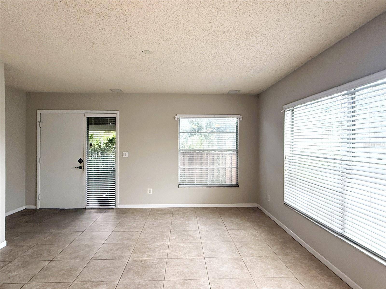 15502 MORNING DR, Lutz, FL 33559
