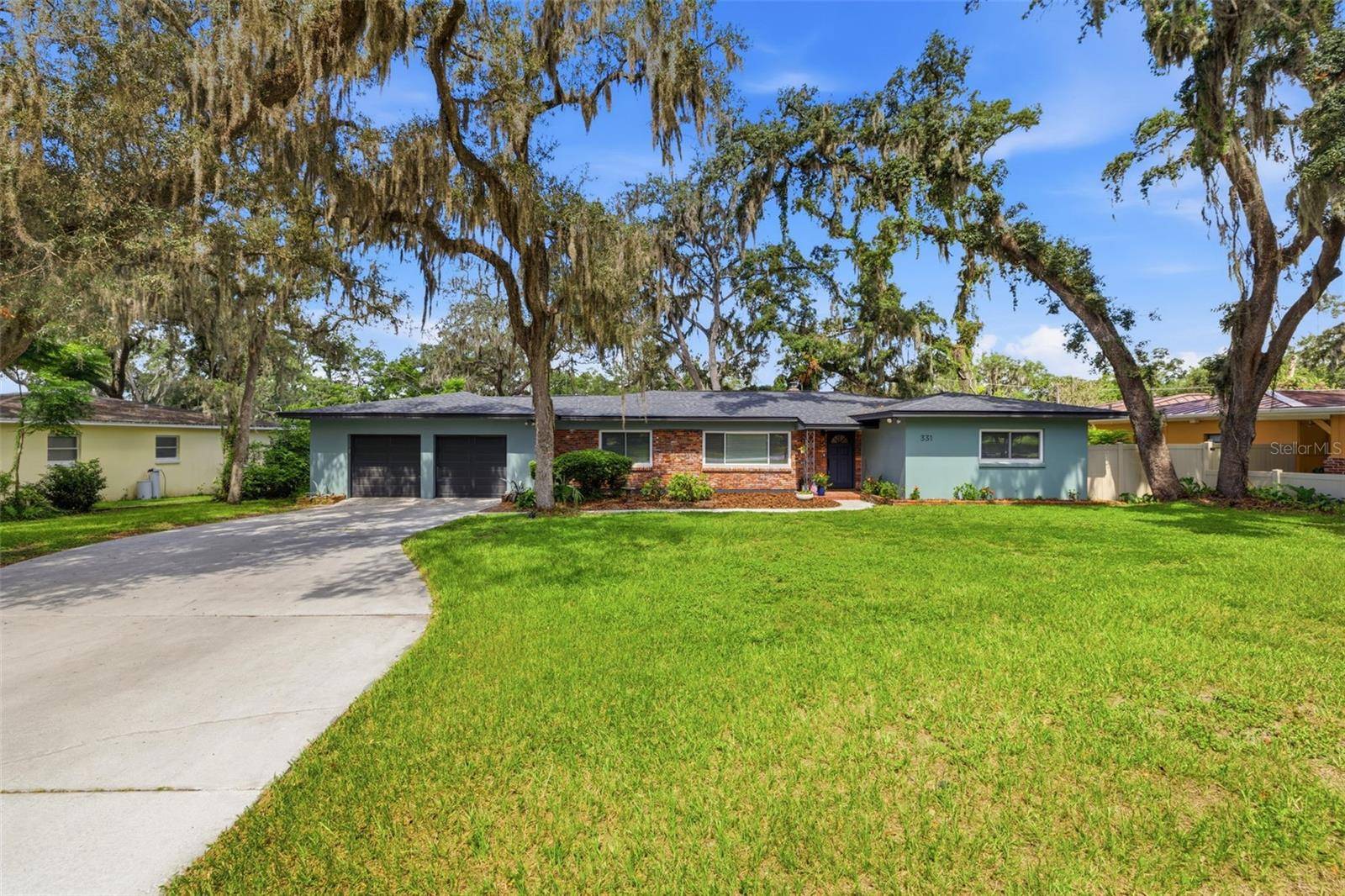 331 SUNNYSIDE RD, Temple Terrace, FL 33617