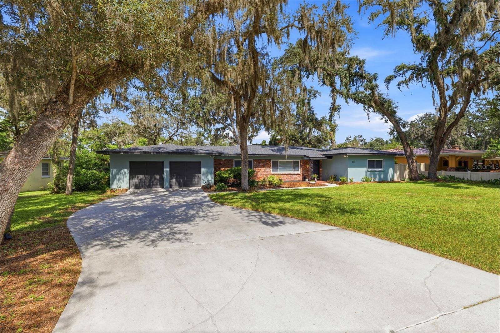 331 SUNNYSIDE RD, Temple Terrace, FL 33617