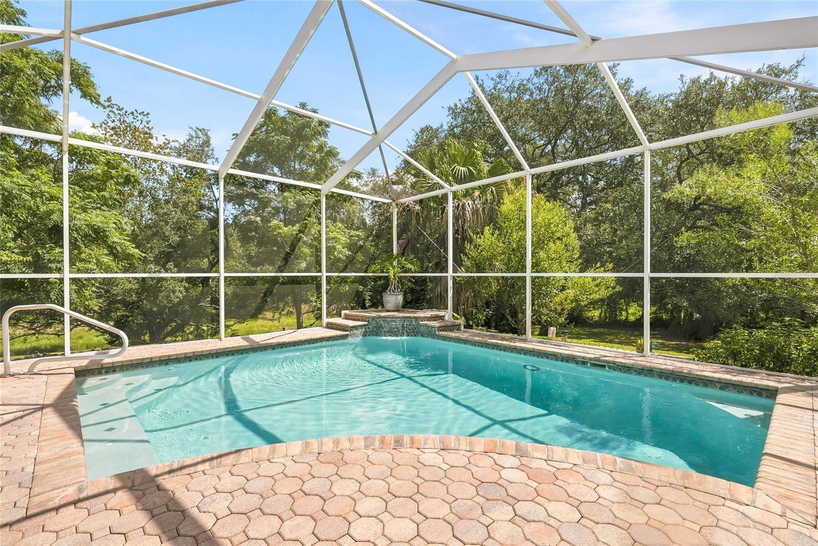 8206 NIGHTINGALE RD, Weeki Wachee, FL 34613