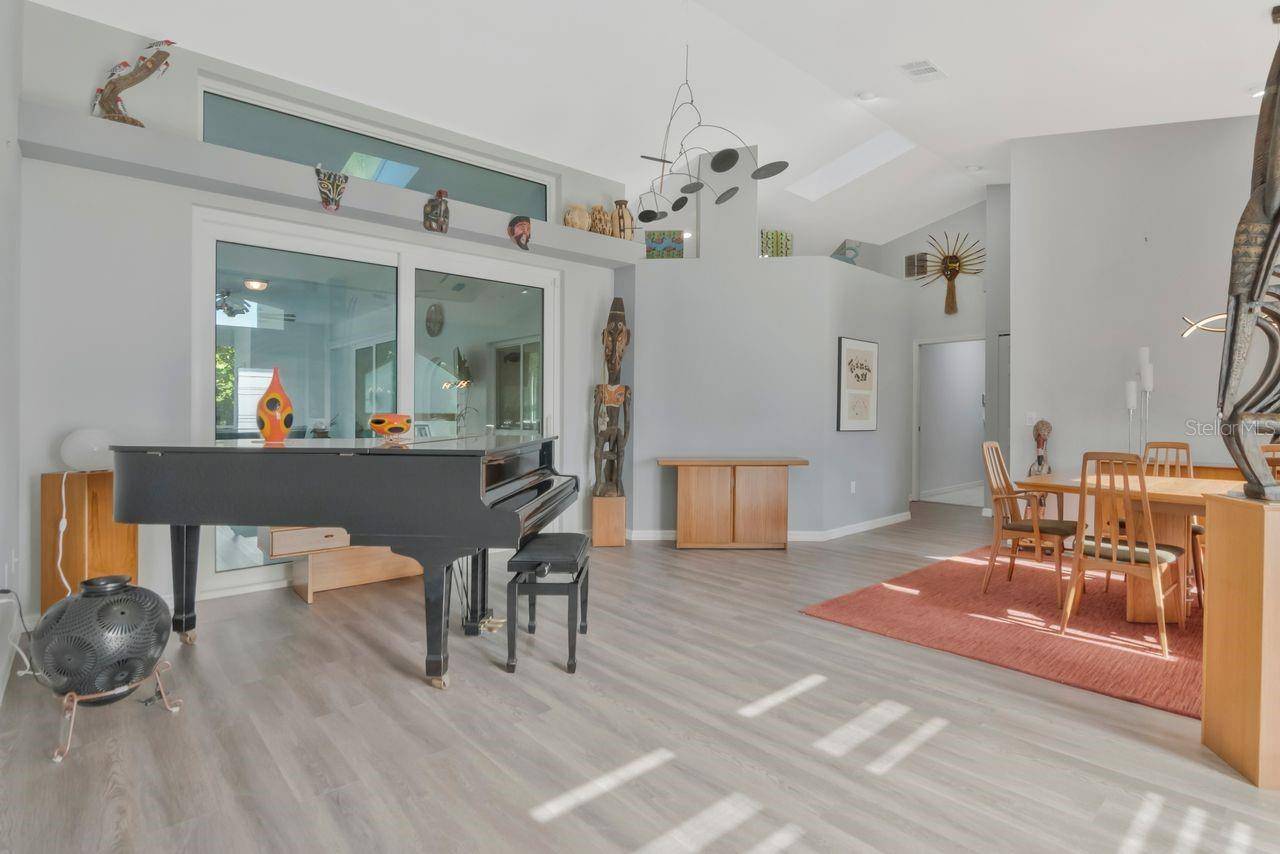 15906 MCGLAMERY RD, Odessa, FL 33556