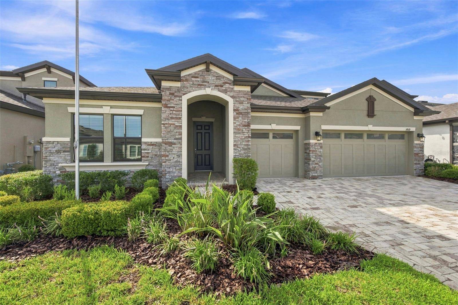 14519 WOODLAND SPUR DR, Lithia, FL 33547
