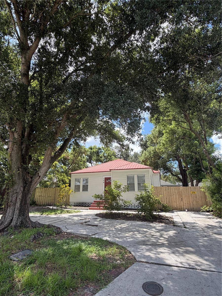 104 W LAMBRIGHT ST, Tampa, FL 33604