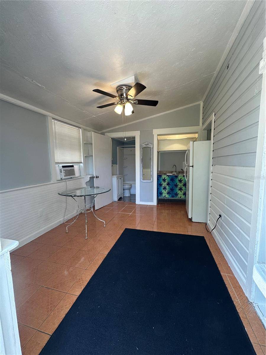 310 SPRING CT #B, Clearwater, FL 33755