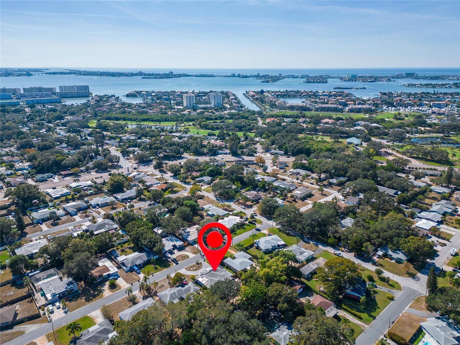 5825 20TH AVE S, Gulfport, FL 33707