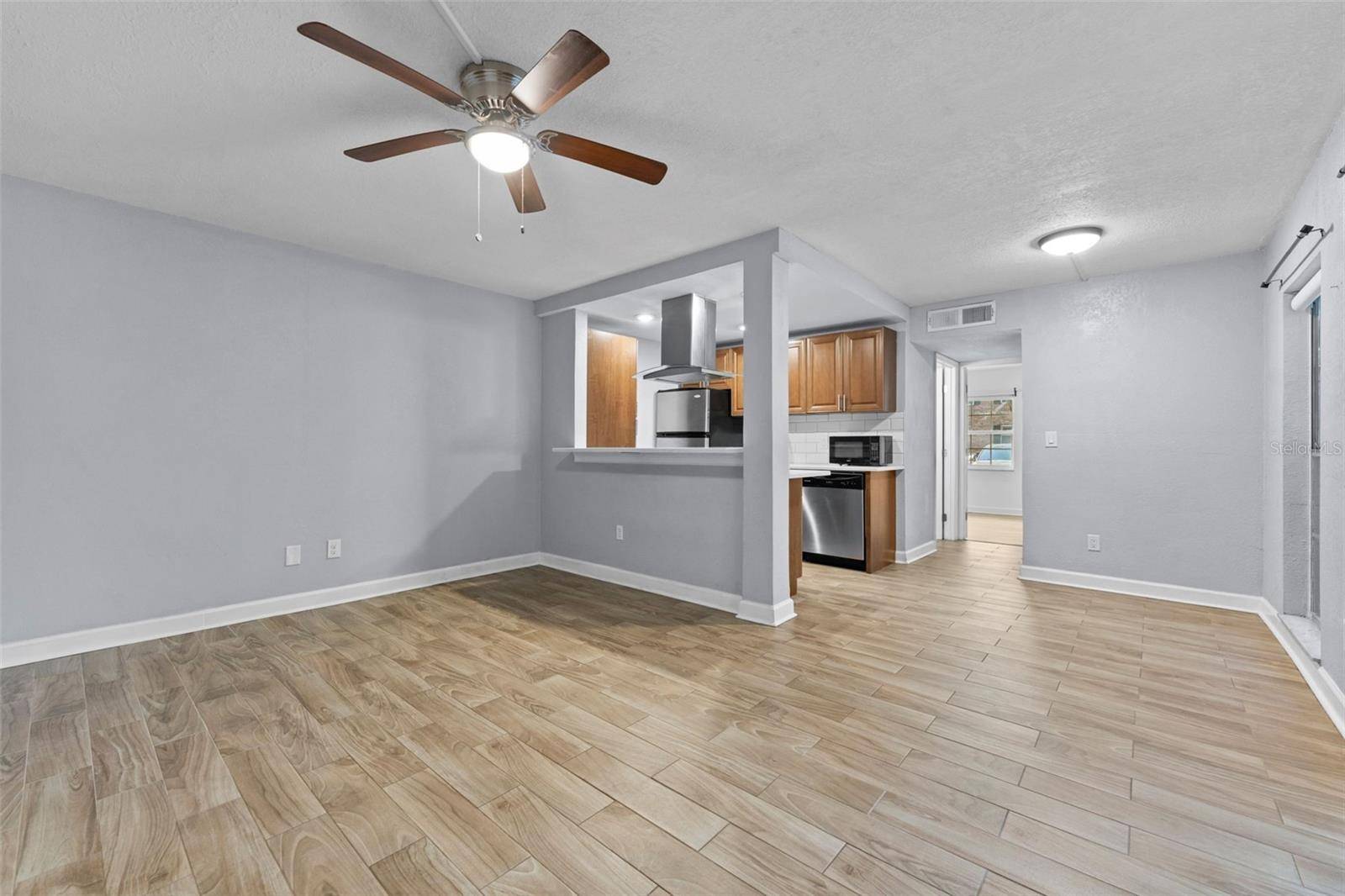 4611 W NORTH B ST #123, Tampa, FL 33609