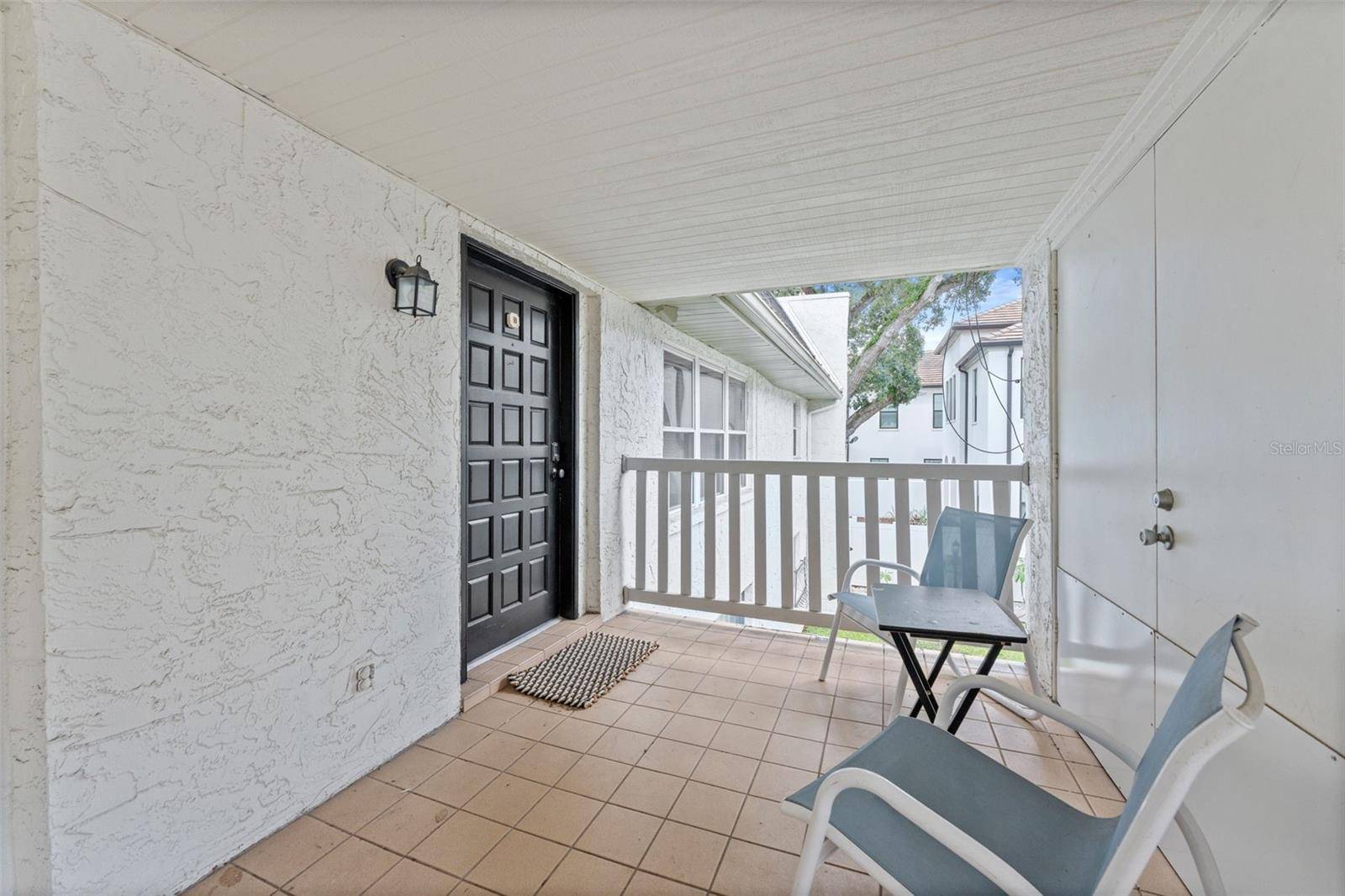 4614 W FIG ST #B, Tampa, FL 33609
