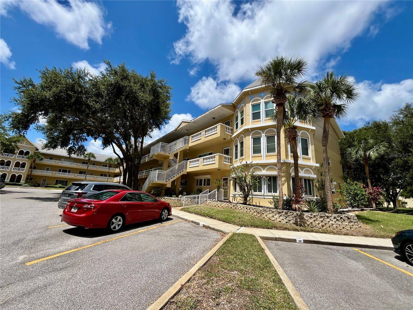 2220 SPANISH DR #60, Clearwater, FL 33763