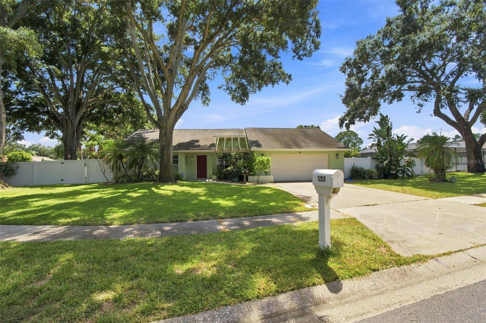 157 FOXCROFT DR E, Palm Harbor, FL 34683
