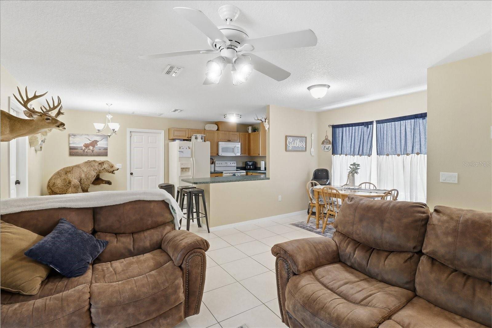 9878 RIVERWOOD DR, Crystal River, FL 34428