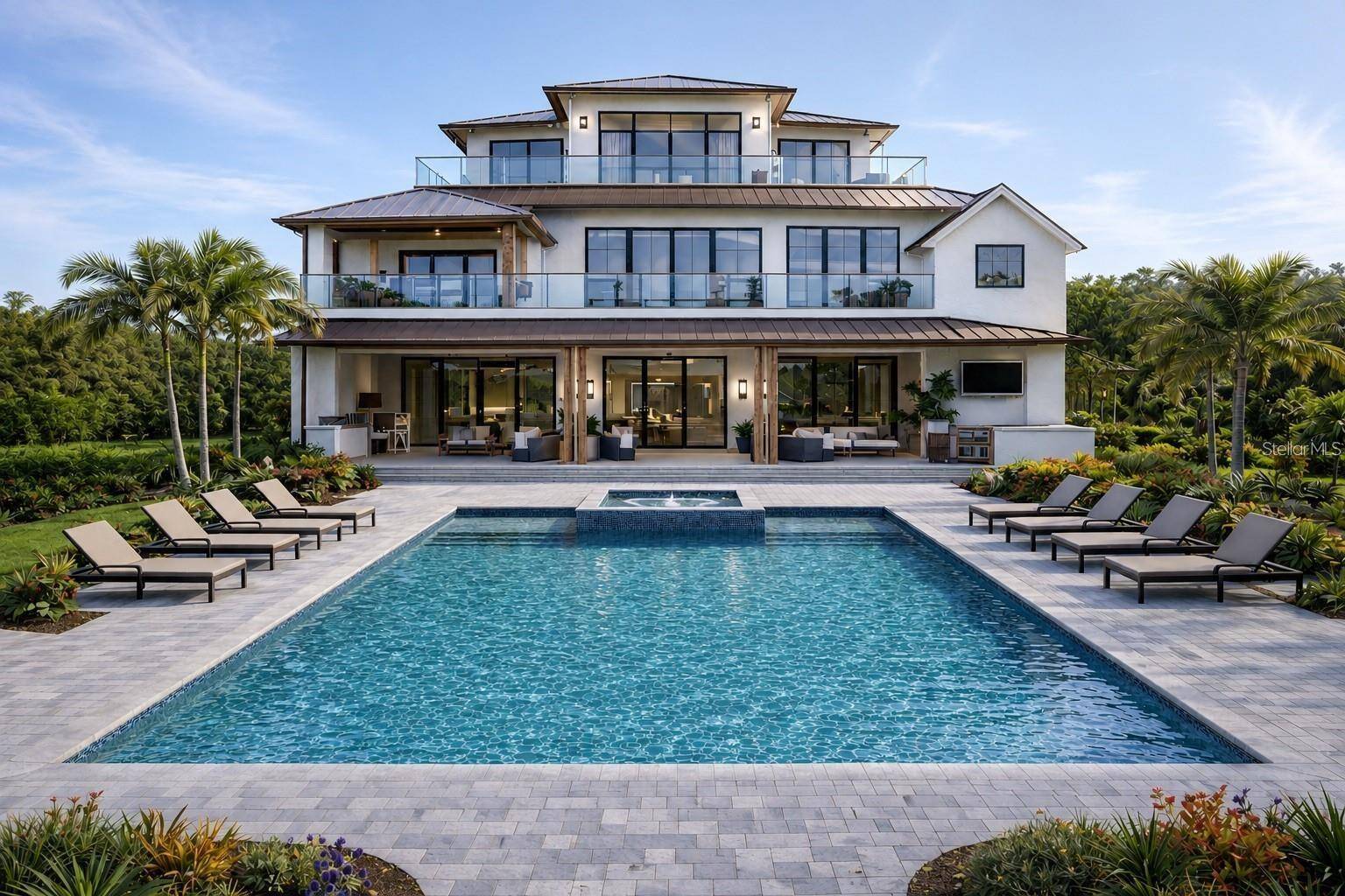 25 N WASHINGTON DR, Sarasota, FL 34236