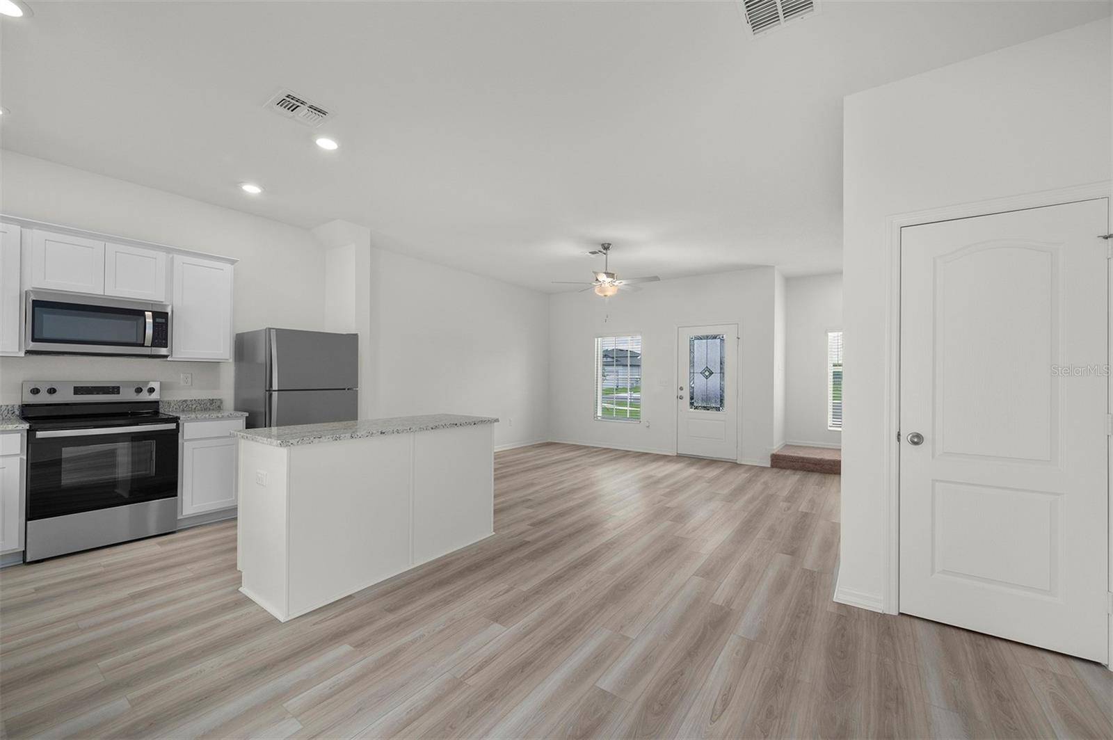 13450 LEAPING WATER WAY, Astatula, FL 34705