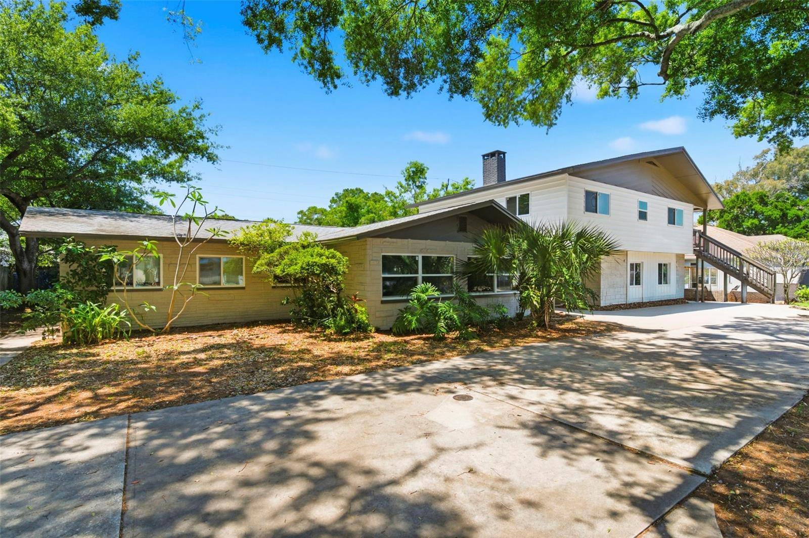 5136 68TH ST N, St Petersburg, FL 33709