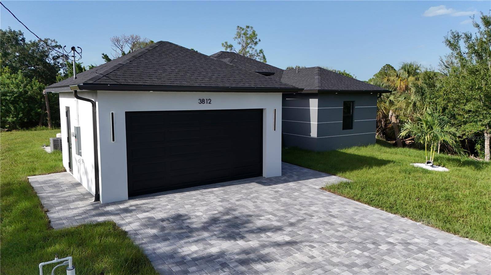 3812 11TH ST SW, Lehigh Acres, FL 33976