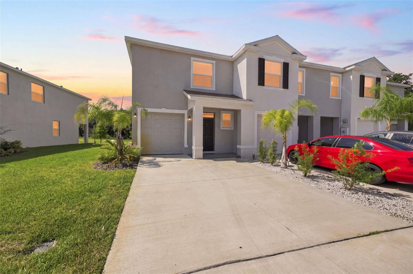 32898 PEZ LANDING LN, Wesley Chapel, FL 33543