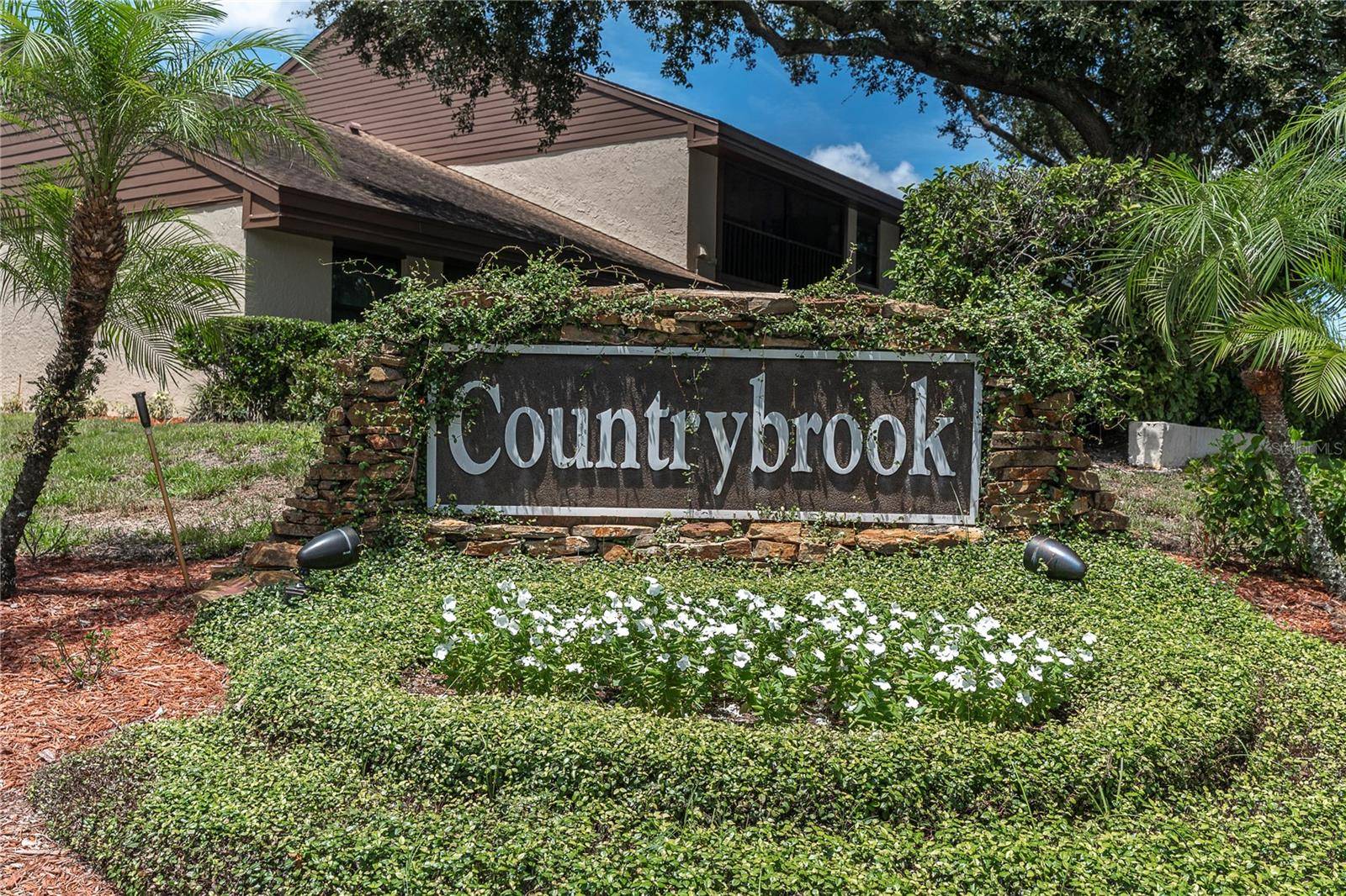 2866 COUNTRYBROOK DR #12, Palm Harbor, FL 34684