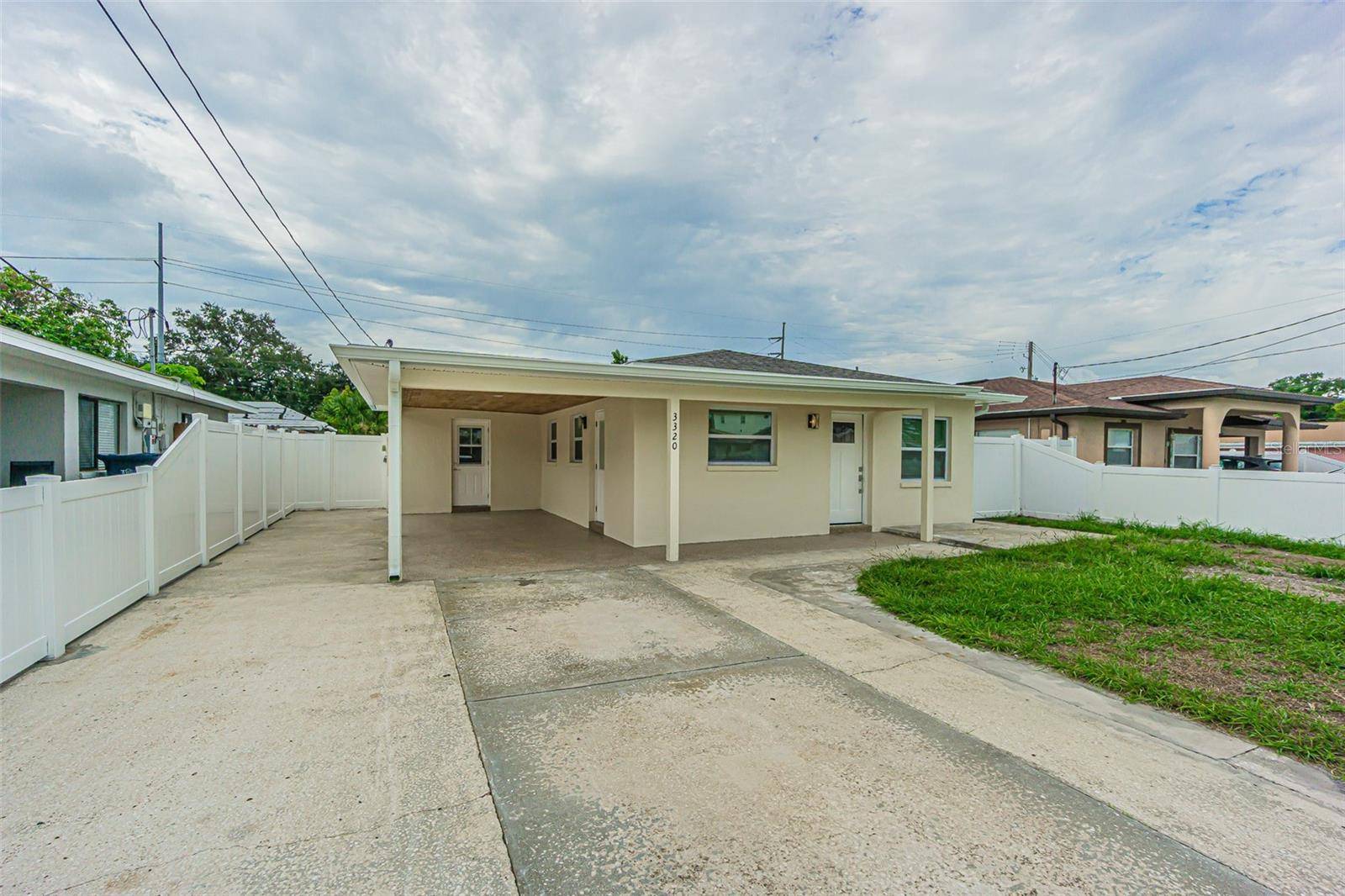 3320 W LEROY ST, Tampa, FL 33607