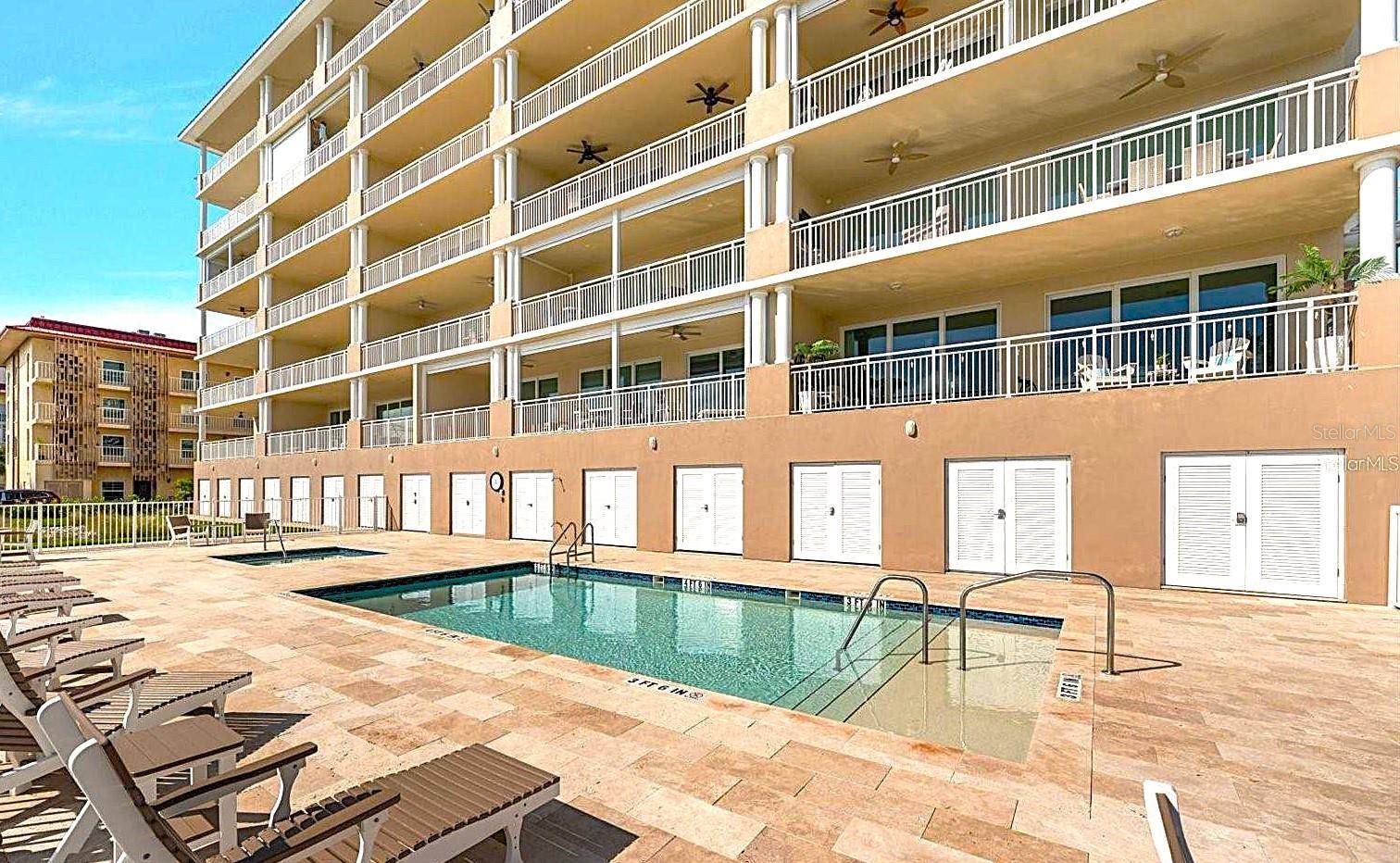 125 ISLAND WAY #305, Clearwater, FL 33767