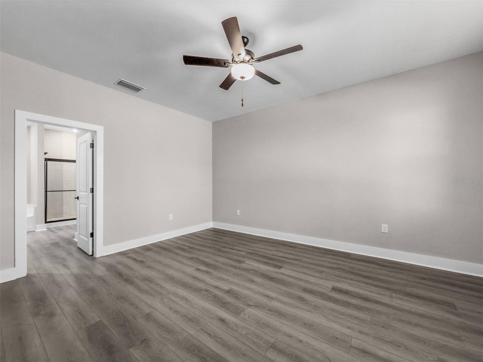 2411 GALLAGHER RD, Dover, FL 33527