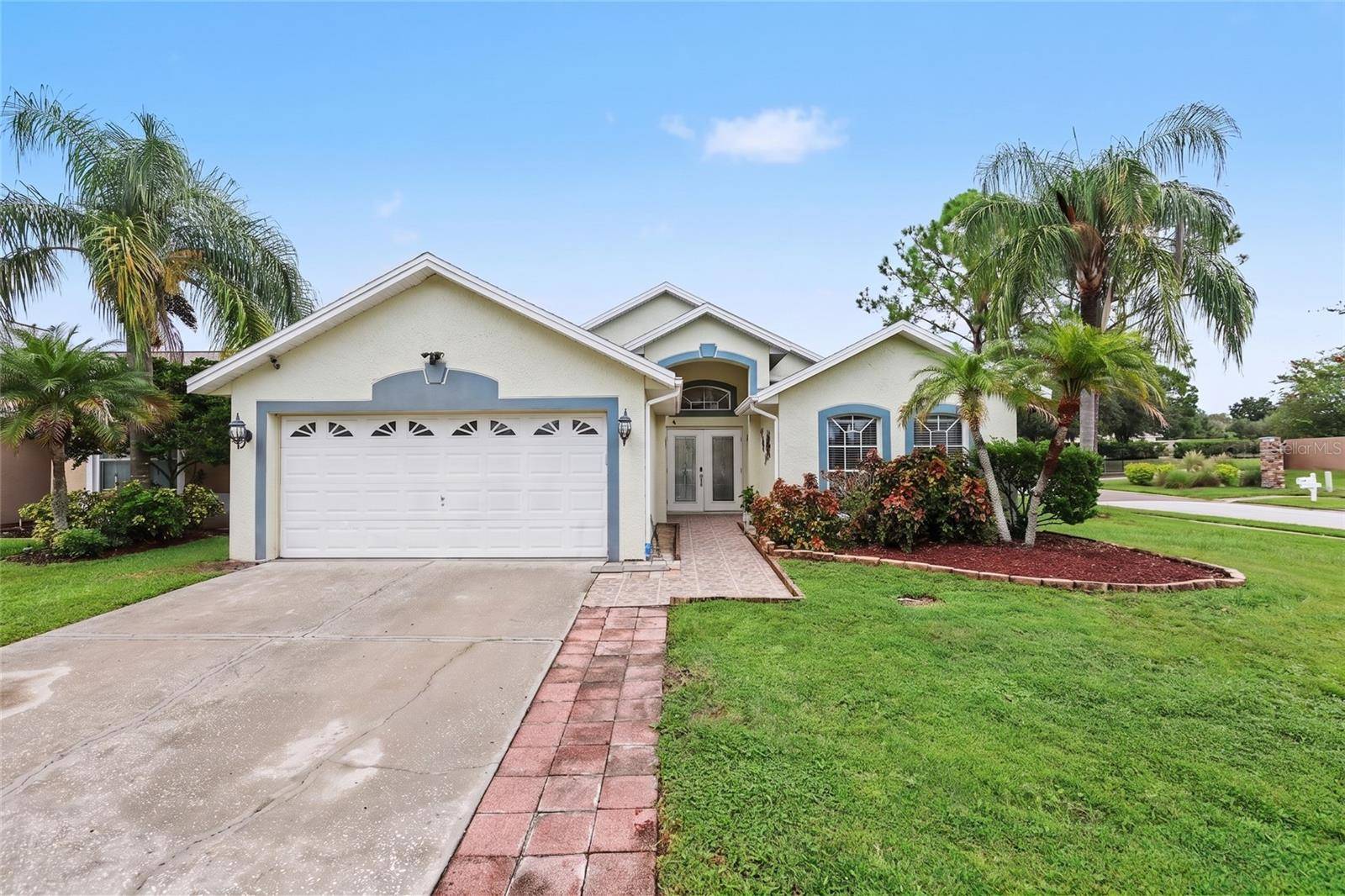 1102 VINETREE DR, Brandon, FL 33510