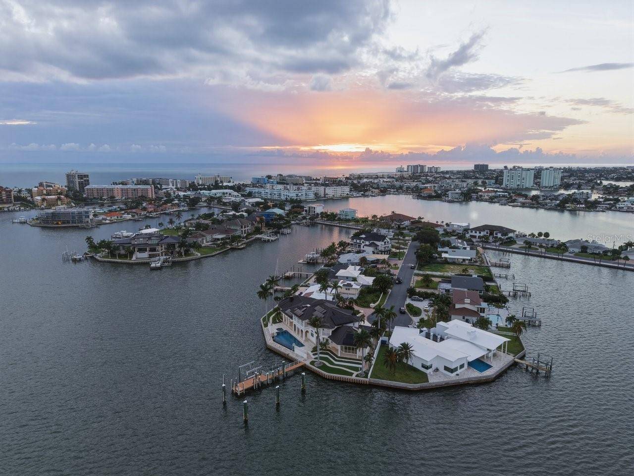 Address not disclosed, St Pete Beach, FL 33706