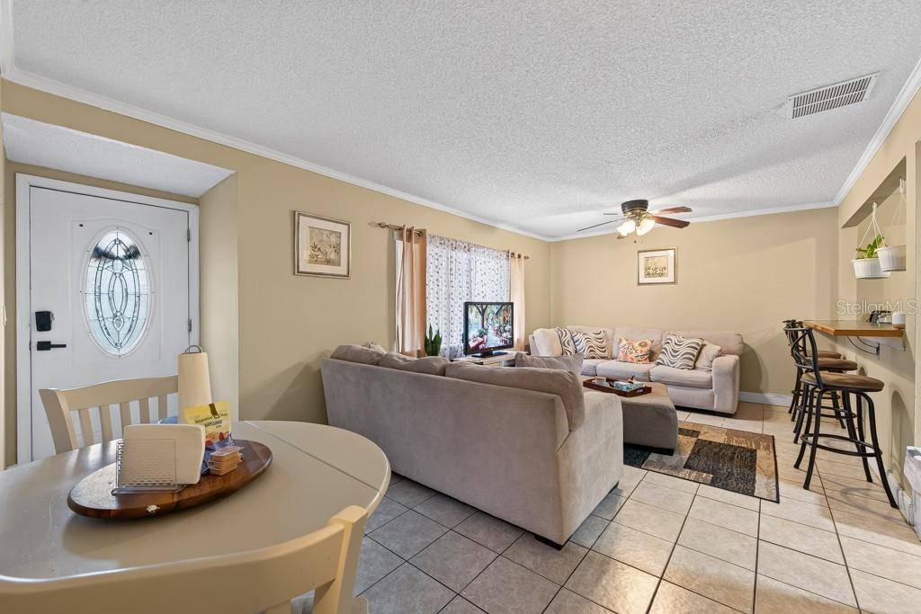 1409 ALPINE RD #10, Clearwater, FL 33755