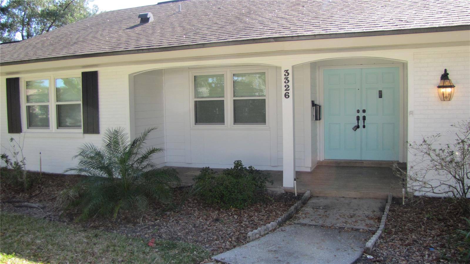 3326 SCHEFFLERA RD, Tampa, FL 33618