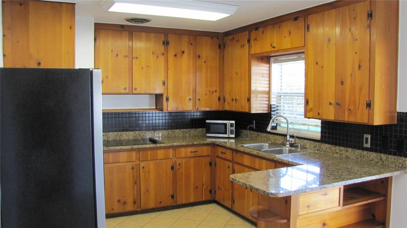 1803 W LOUISIANA AVE, Tampa, FL 33603