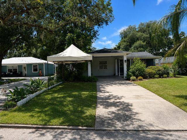 11710 NORTH DR, Tampa, FL 33617