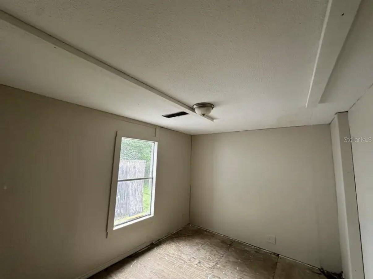 1242 SEA OATS CIR E, Lakeland, FL 33815