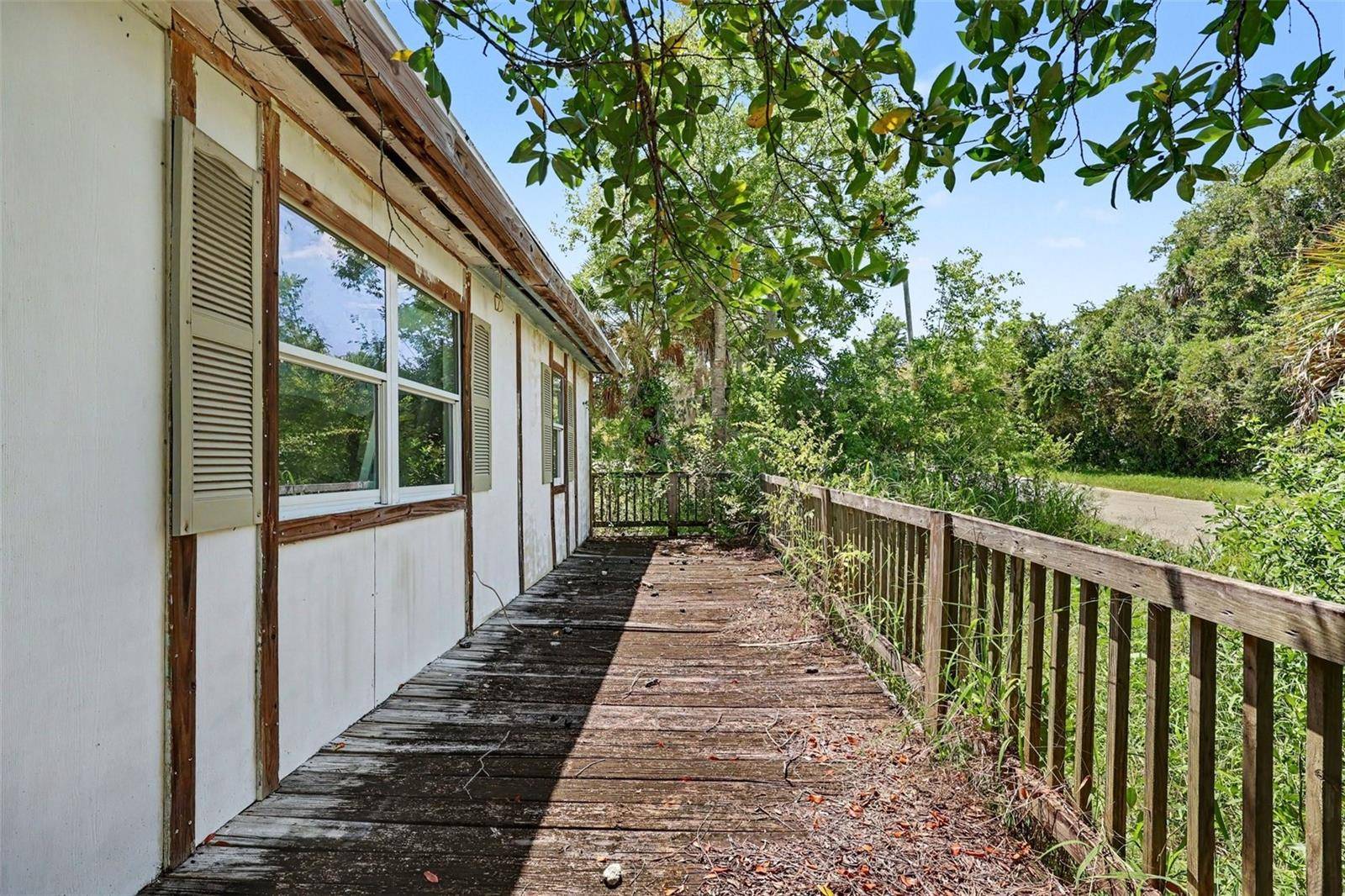 4195 E RAILROAD AVE, Cocoa, FL 32926