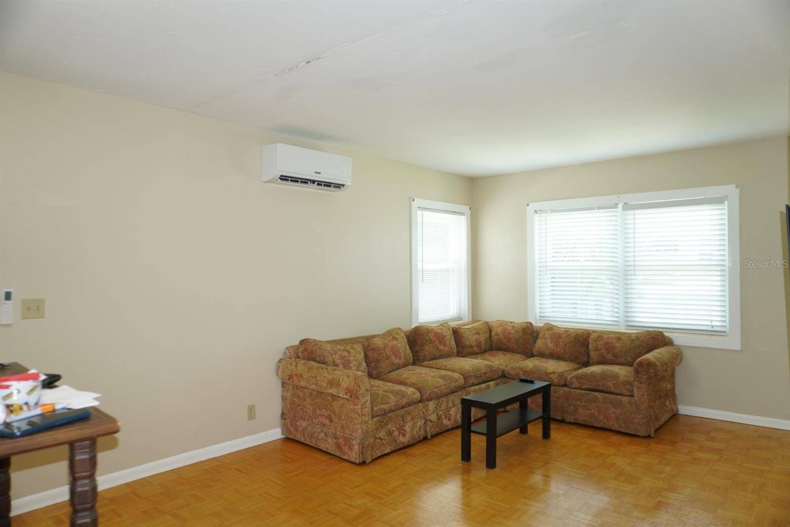809 W PARK AVE #B, Tampa, FL 33602