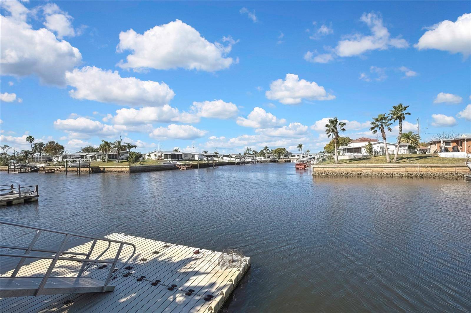 12527 1ST ISLE, Hudson, FL 34667