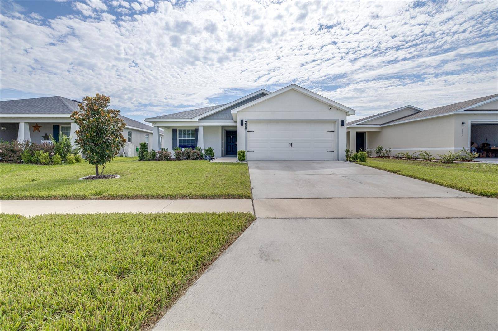 2081 GOLDEN BEAK DR, Eagle Lake, FL 33839