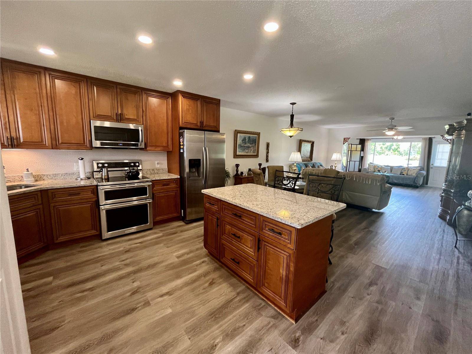 2460 FRANCISCAN DR #28, Clearwater, FL 33763