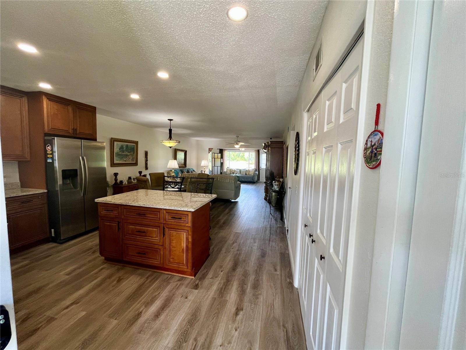 2460 FRANCISCAN DR #28, Clearwater, FL 33763