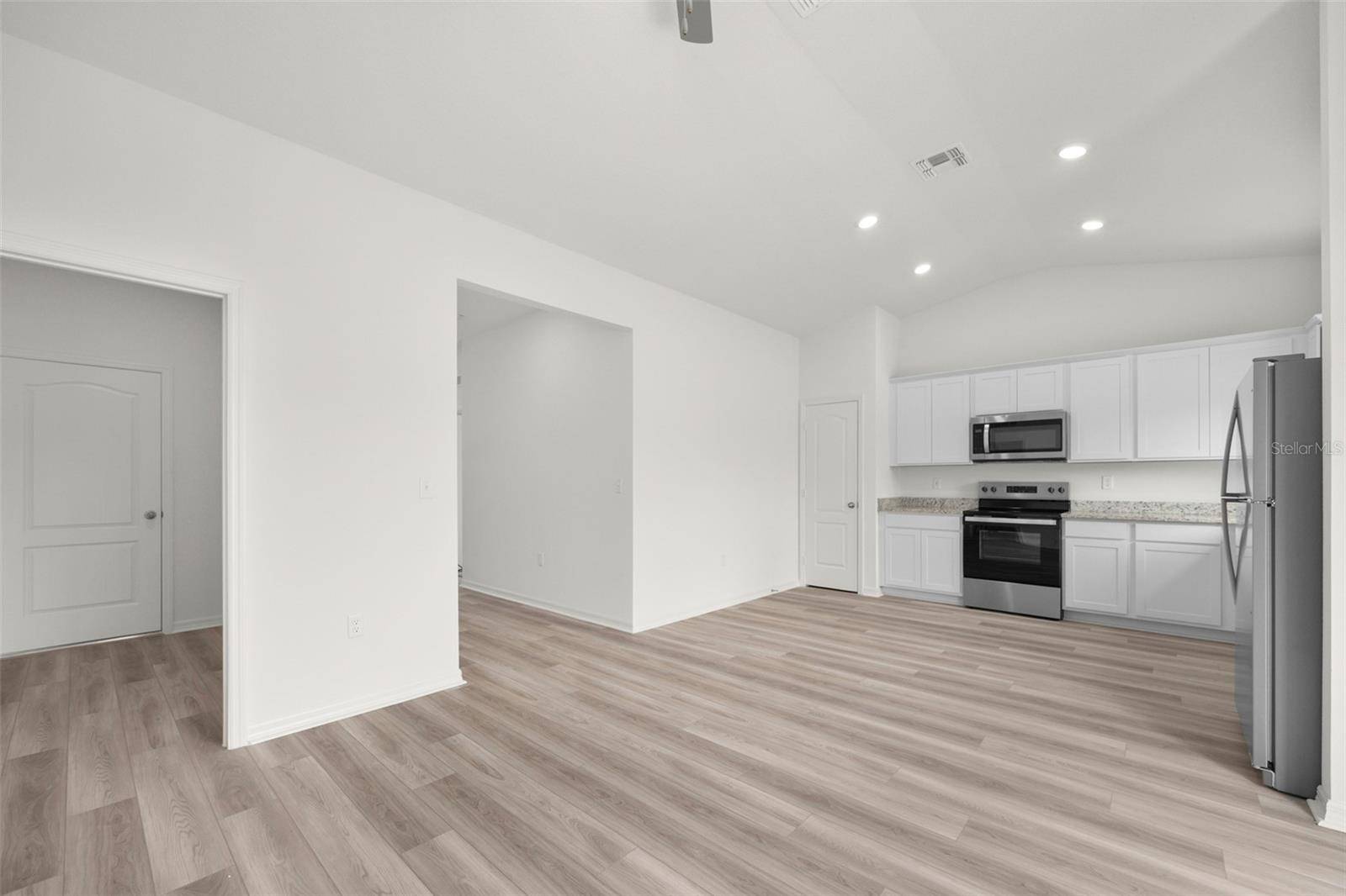 13368 TULA LOOP, Astatula, FL 34705