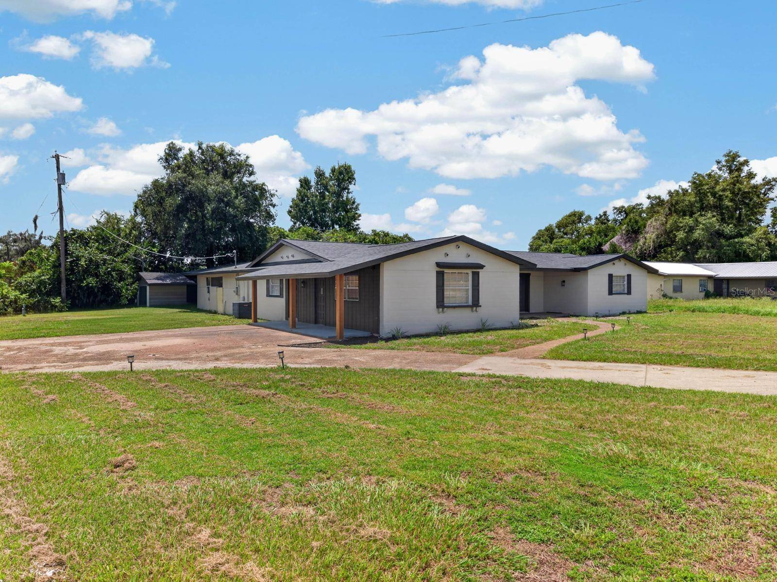 Address not disclosed, Dover, FL 33527