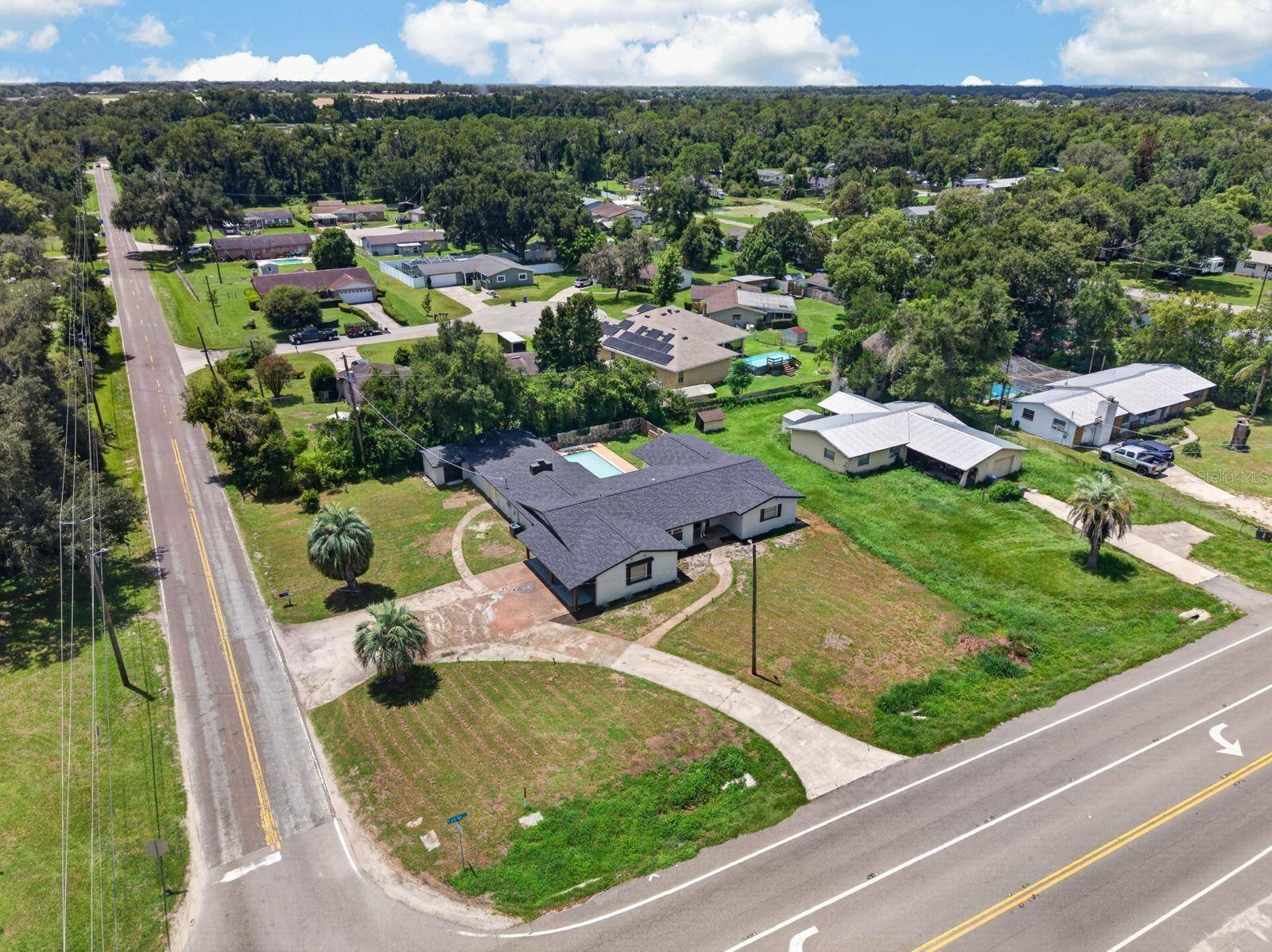 Address not disclosed, Dover, FL 33527