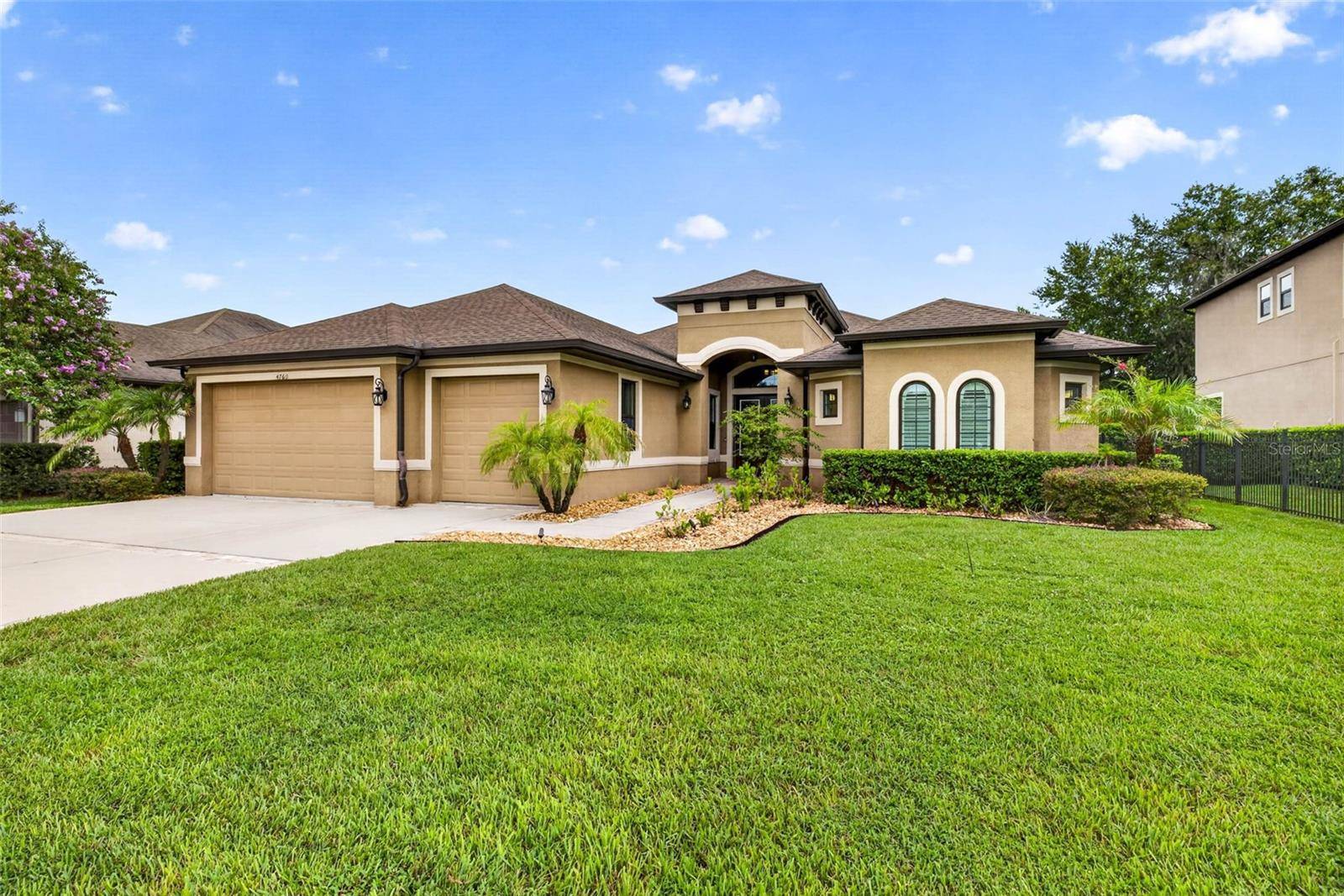 4760 LAGO VISTA CIR, Land O Lakes, FL 34639