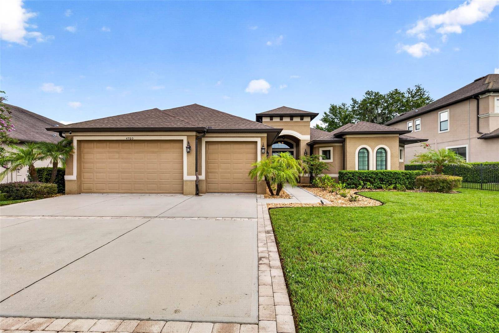 4760 LAGO VISTA CIR, Land O Lakes, FL 34639