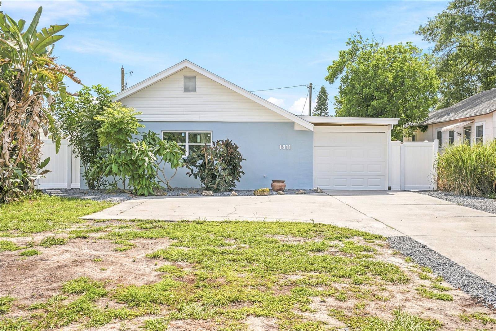 1811 49TH ST N, St Petersburg, FL 33710